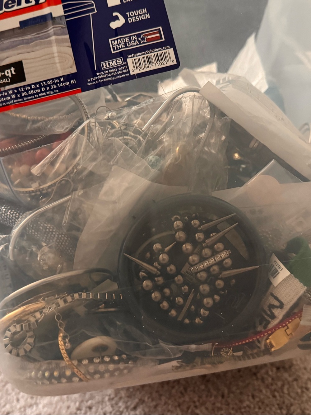 24lbs of assorted Jewelry - Picture 8 of 12